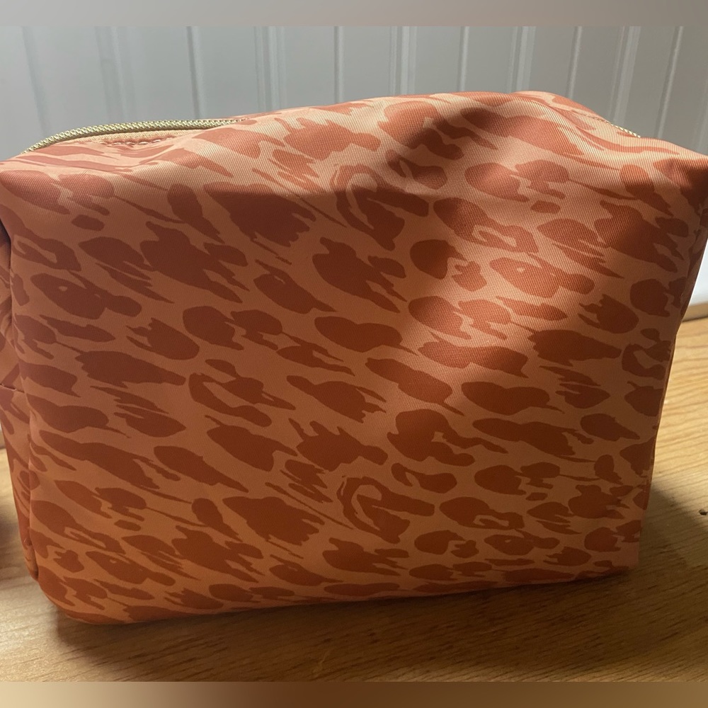 Cosmetic bags medium size.